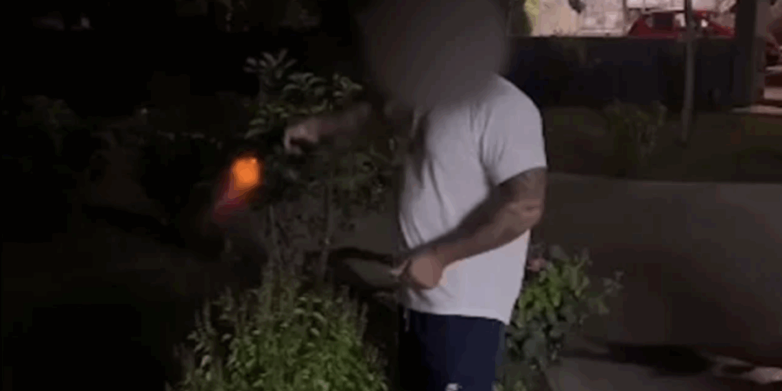 Πυροβολισμοί κατά ριπάς έξω από νυχτερινό κέντρο στον Πειραιά – 26 φορές έχει συλληφθεί ο δράστης